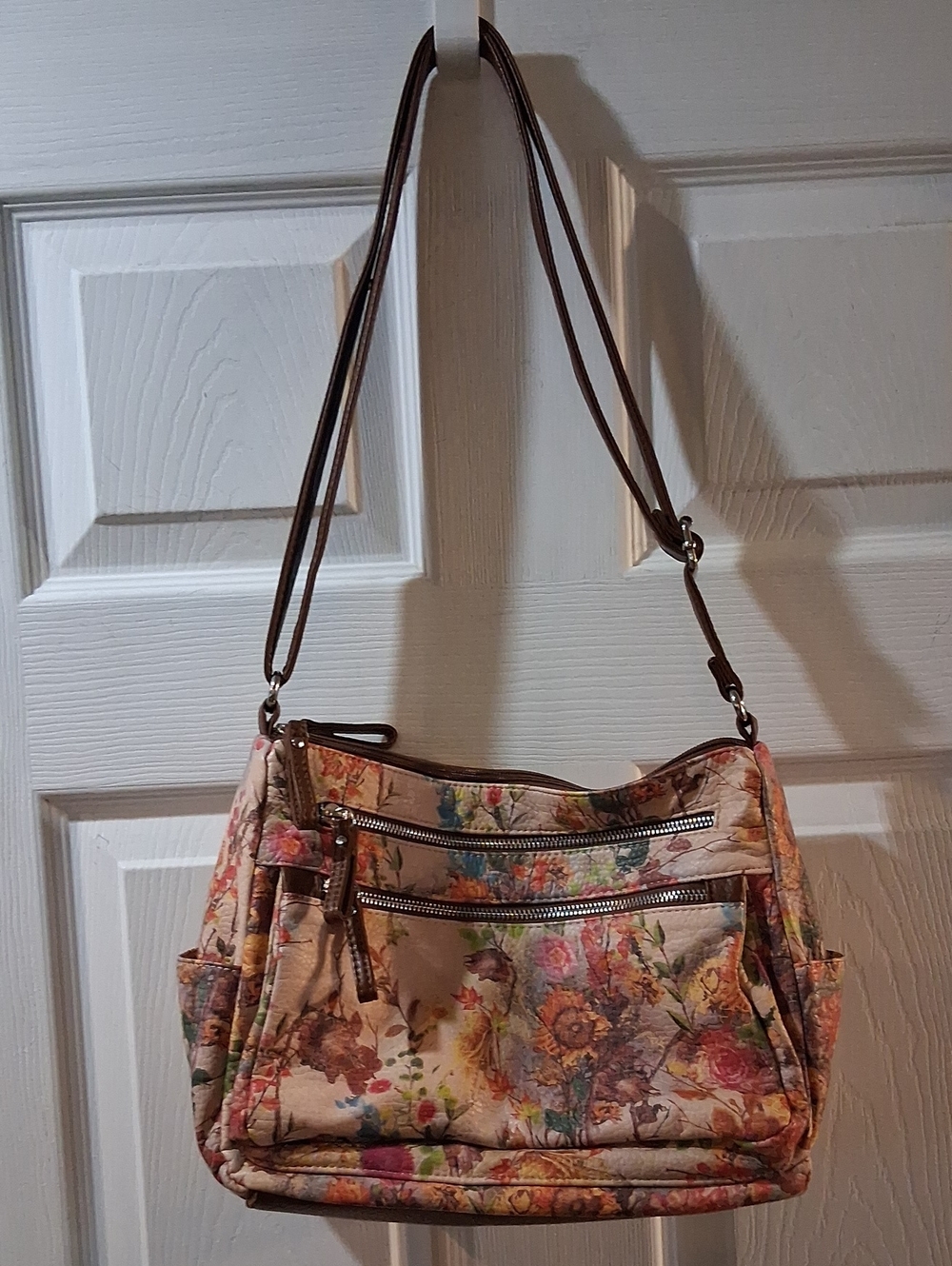 Bueno Floral Shoulder Bag Cross Body in Beige with Pink & Brown Accents Fall